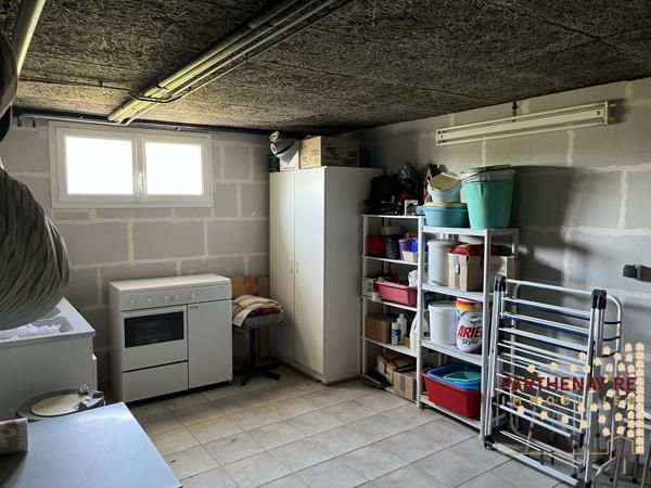 Pavillon sur sous-sol à SAINT-MAIXENT-L'ÉCOLE