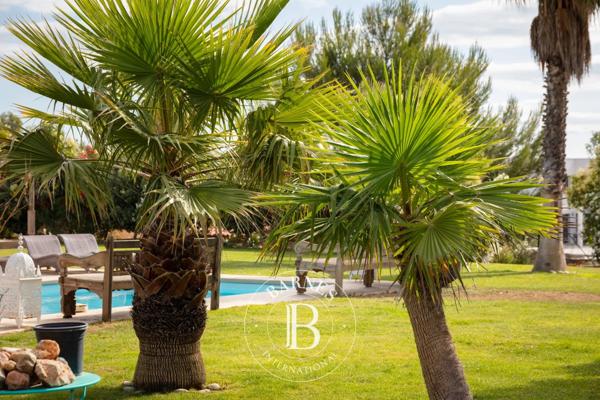 Perpignan, Maison 6 Chambres -  360 m² à vendre