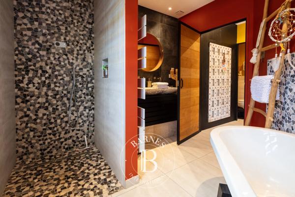 Perpignan, Maison 6 Chambres -  360 m² à vendre