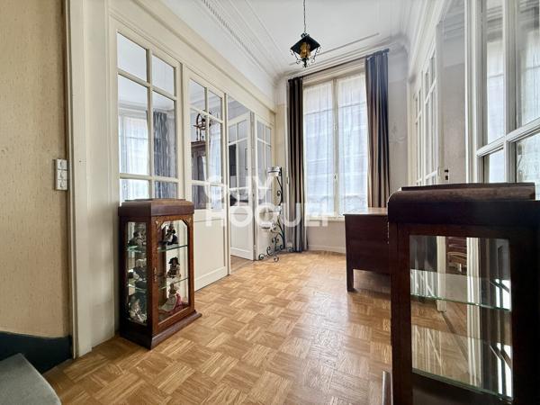 Rare en hyper-centre de Reims – Hôtel particulier de caractère de plus de 200 m² avec garage