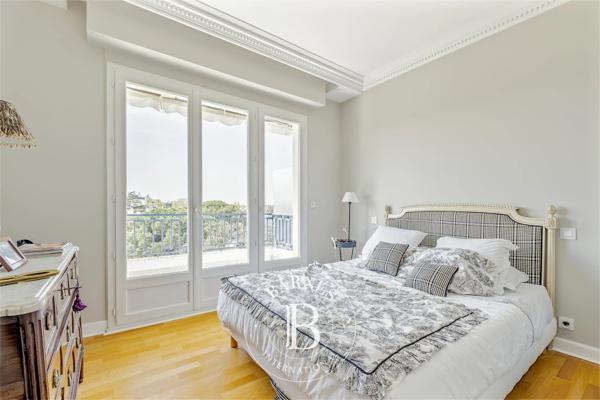 Le Bouscat, Appartement 3 Chambres -  185 m² à vendre