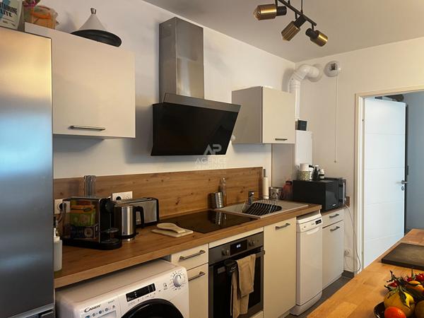 Appartement Le Mesnil Le Roi 2 pièce(s) 53.23 m2 €365 000 ** - Référence 4298