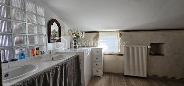 Maison ancienne de 165 m²