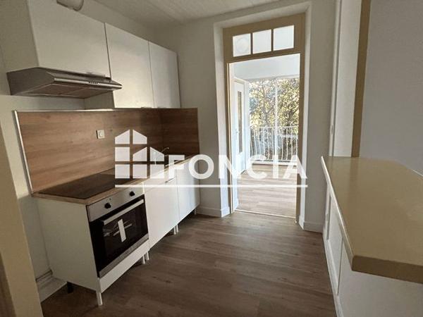 Location Appartement 2 pièces 56.5 m² - BAT A Marseille 13010