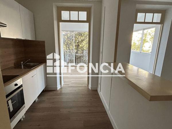 Location Appartement 2 pièces 56.5 m² - BAT A Marseille 13010