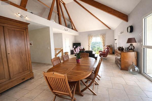 Maison à vendre à Saumur dans le Maine-et-Loire (49400), ref : 2018245