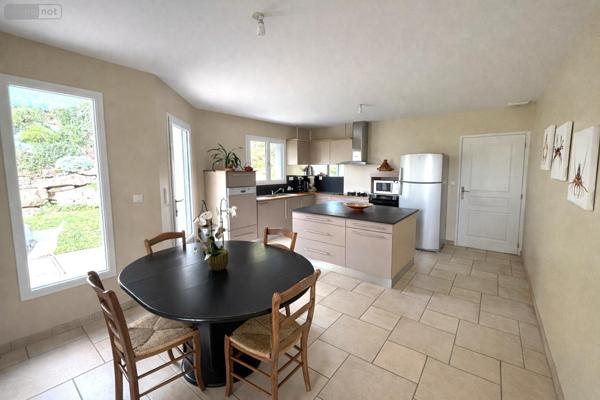 Maison à vendre à Saumur dans le Maine-et-Loire (49400), ref : 2018245