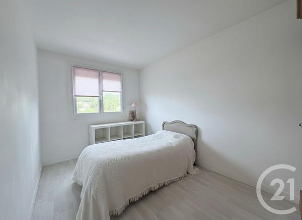 Appartement F5 à vendre  5 pièces - 120,75 m2 MARTIGUES - 13