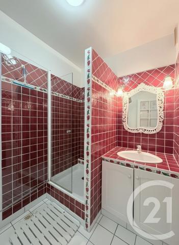 Appartement F5 à vendre  5 pièces - 120,75 m2 MARTIGUES - 13