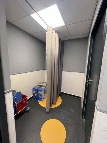 Local bureaux + dépôt Flavin