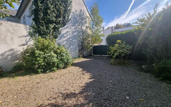 Maison à vendre    4 pièces •  Saint-Yrieix-la-Perche