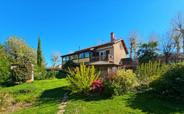 Maison à vendre 6 pièces de 141 m²