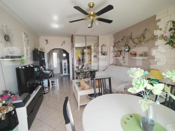 Appartement T3, garage et cave, quartier Près d'Arènes