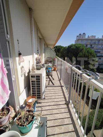 Appartement T3, garage et cave, quartier Près d'Arènes