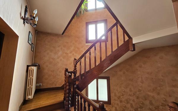 Maison à vendre    5 pièces • 160 m2 Limoges