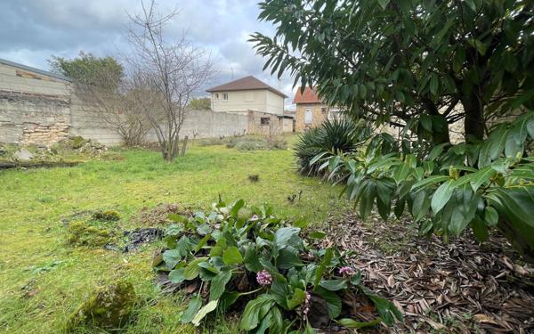 Terrain à vendre    Saint-Maur-des-Fossés