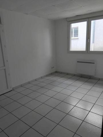 LA FOUILLOUSE BAS ROLLET