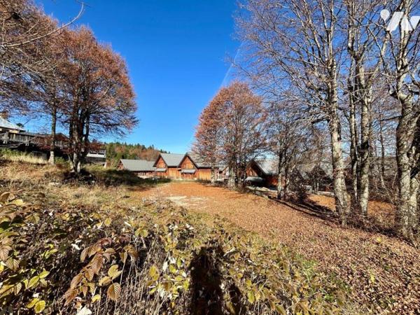 TERRAIN A BATIR 1395 M2 LA FECLAZ