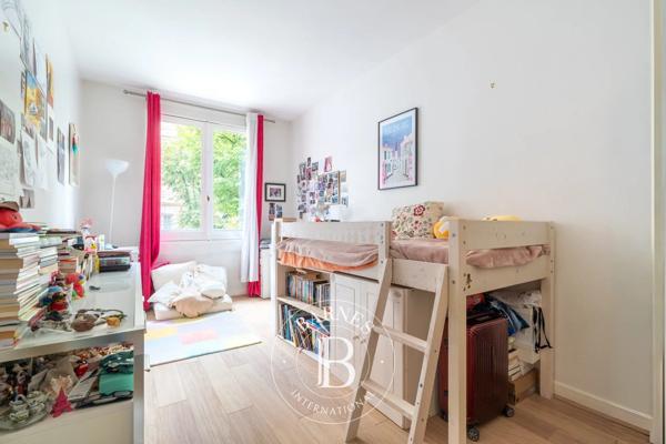 Neuilly-sur-Seine, Appartement 4 Chambres -  117 m² à vendre