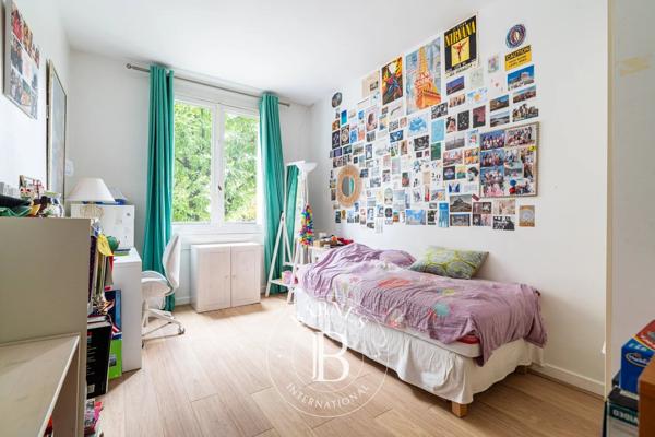 Neuilly-sur-Seine, Appartement 4 Chambres -  117 m² à vendre