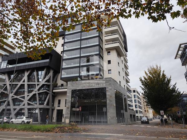 Appartement Rouen 3 pièce(s) 85 m2, terrasse et place de parking