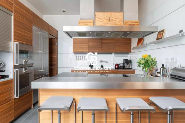 Appartement 8 pièces à vendre Paris 16ème - 75016 / Réf: 21973-VD-PL