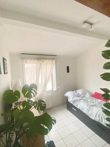 Bordeaux Saint-Bruno studio