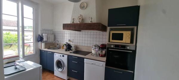 Vente                                                      Maison
                        
                     7 pièces                      151 m2                     à Pont-sur-Yonne
