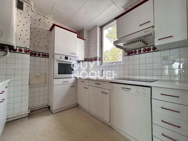 APPARTEMENT À VENDRE DE 5 PIÈCES DE 105,65 M²