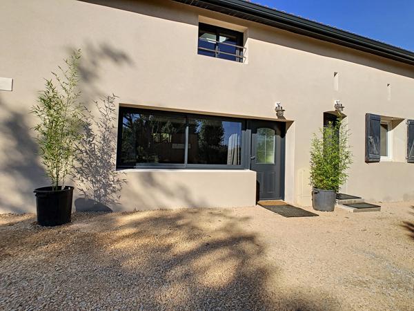 Ayguesvives (31450) Ayguesvives, à louer maison meublée de 69m2 avec jardin récemment rénovée.