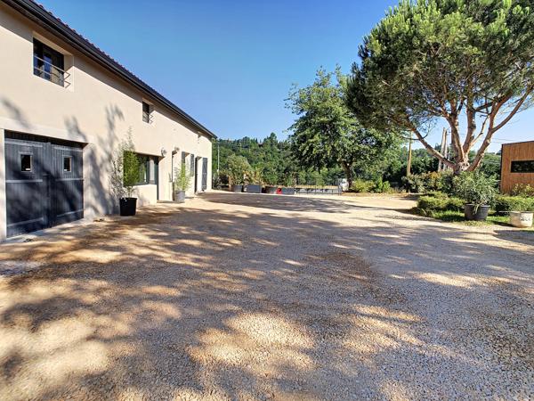 Ayguesvives (31450) Ayguesvives, à louer maison meublée de 69m2 avec jardin récemment rénovée.