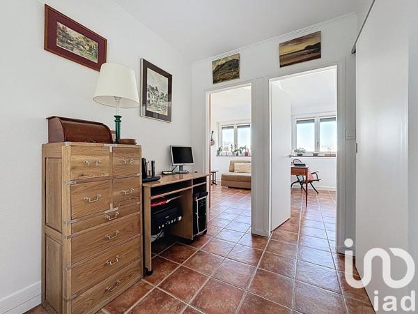 Appartement 3 pièces de 70 m² à Paris (75014)