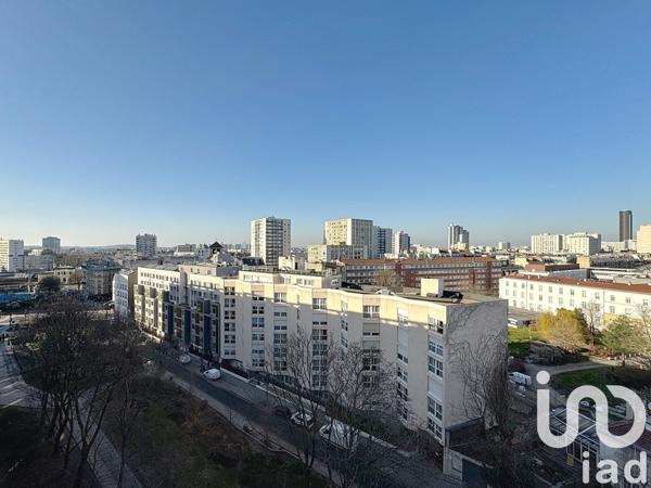 Appartement 3 pièces de 70 m² à Paris (75014)