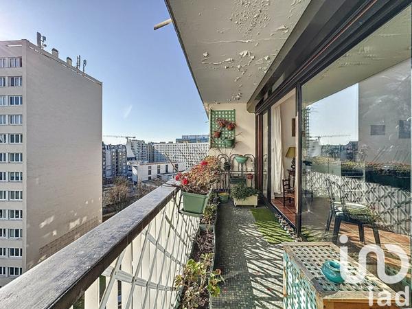 Appartement 3 pièces de 70 m² à Paris (75014)