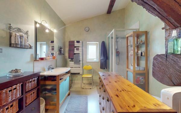 Maison à vendre    5 pièces •  Liergues