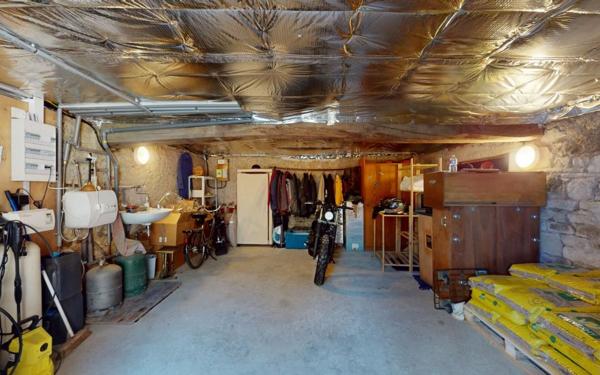 Maison à vendre    5 pièces •  Liergues