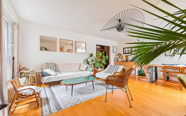 Appartement à vendre    3 pièces • 83,23 m2 Paris 18