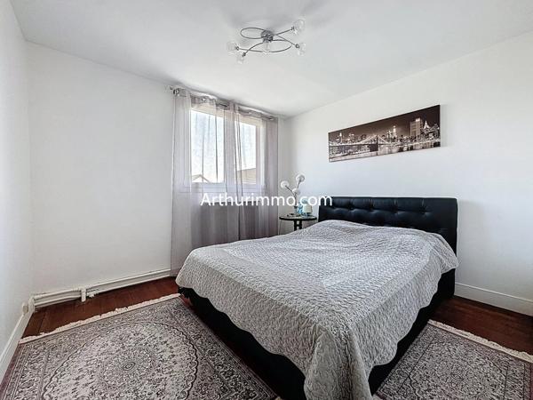 Vente Maison 10 pièces 220 m2 à Villecresnes