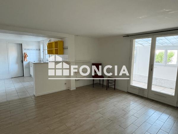 Location Studio 27.28 m² - 12 IMPASSE NOTRE DAME DU CHEMIN Orleans 45000