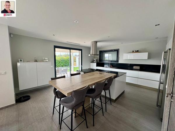 Villa Draguignan 5 pièces 180 m2