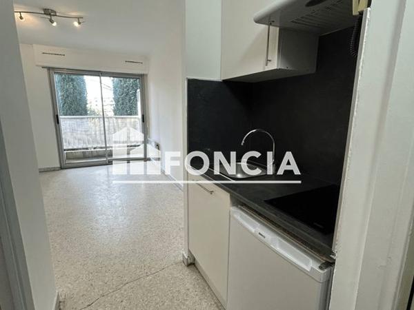 Location Studio 18 m² - 1228 RUE DU PROFESSEUR ANGLADA Montpellier 34090