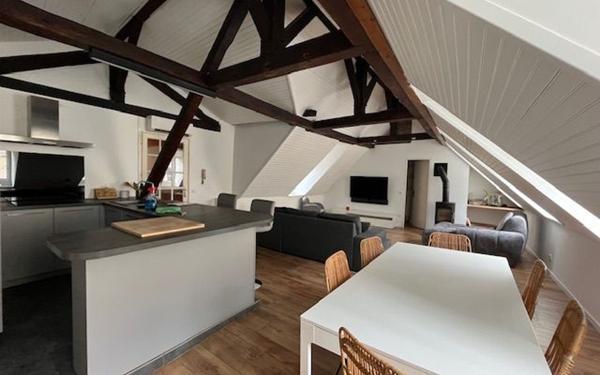 Appartement à louer    2 pièces • 61,20 m2 Pau