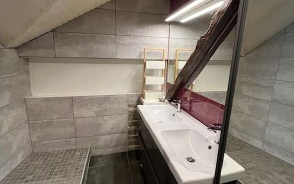 Appartement à louer    2 pièces • 61,20 m2 Pau