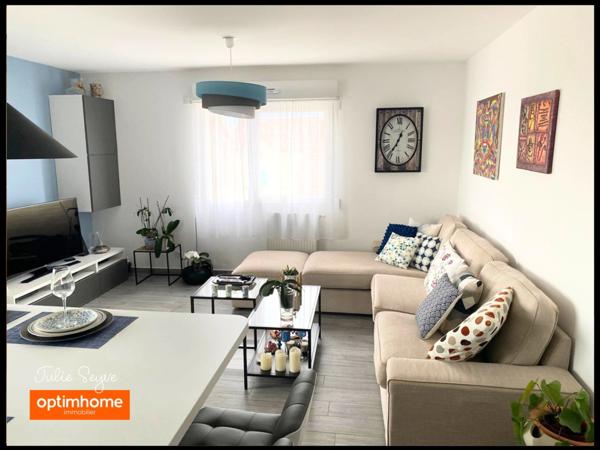 A louer ORNEX , superbe appartement T3 de 82m² meublé avec terrasse et garage