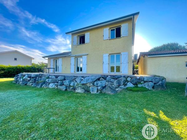 Vienne (38200) Villa quatre chambres grand terrain sans travaux