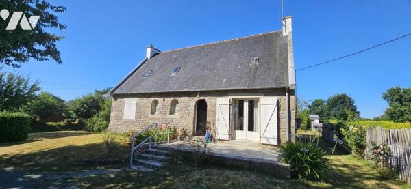 Maison traditionnelle côté campagne, entre bourg et plages