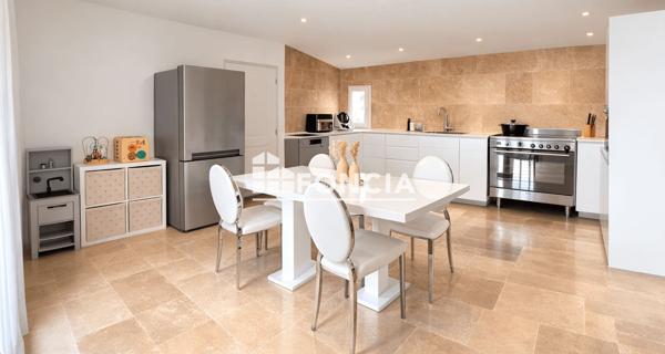 À vendre Maison 4 pièces 100 m² - Sorgues 84700