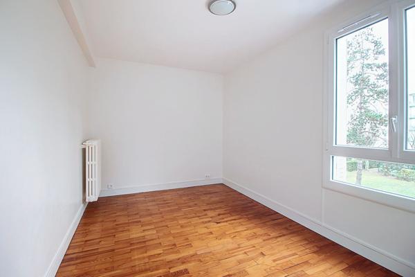 APPARTEMENT RUEIL-MALMAISON MAZURIERES 3 PIECES 2 CHAMBRES AVEC BALCON CAVE ET PARKING