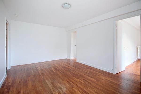 APPARTEMENT RUEIL-MALMAISON MAZURIERES 3 PIECES 2 CHAMBRES AVEC BALCON CAVE ET PARKING