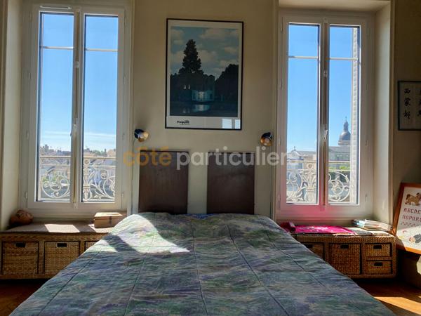 Vente
                Appartement121,86 m² - 5 Pièces -
                    CHALON SUR SAONE (71100)